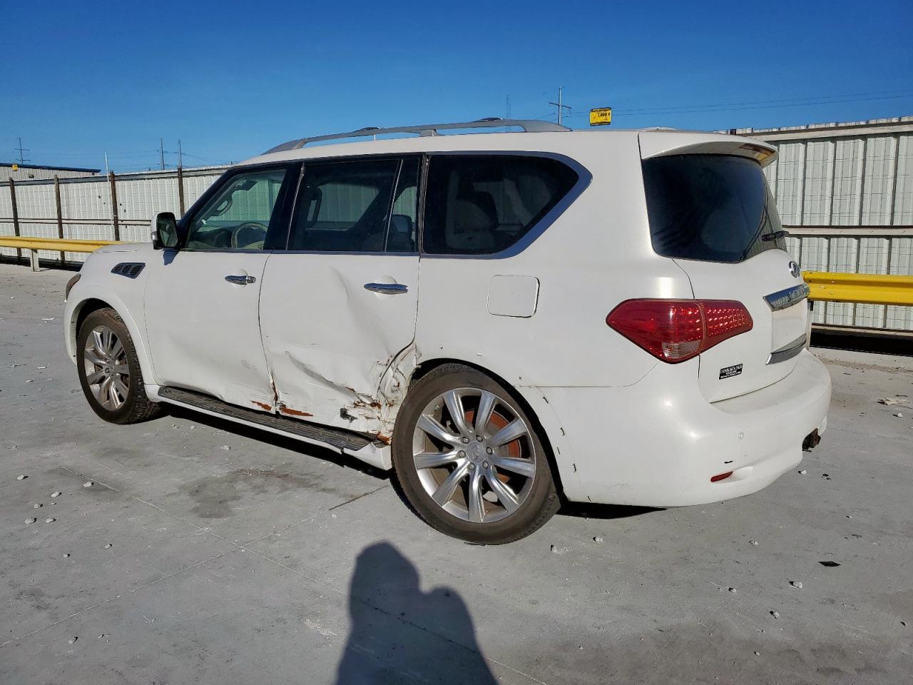 2011 INFINITI QX56