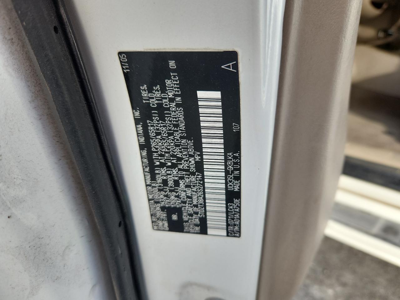 2006 TOYOTA Sequoia