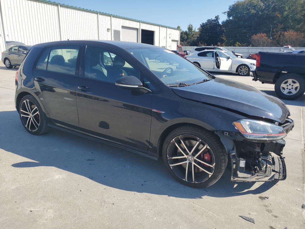 2017 VOLKSWAGEN GTI