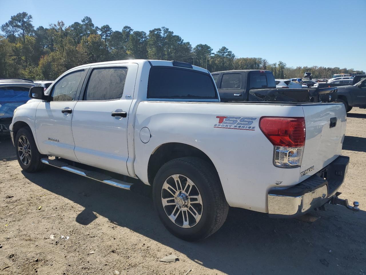 2012 TOYOTA TUNDRA