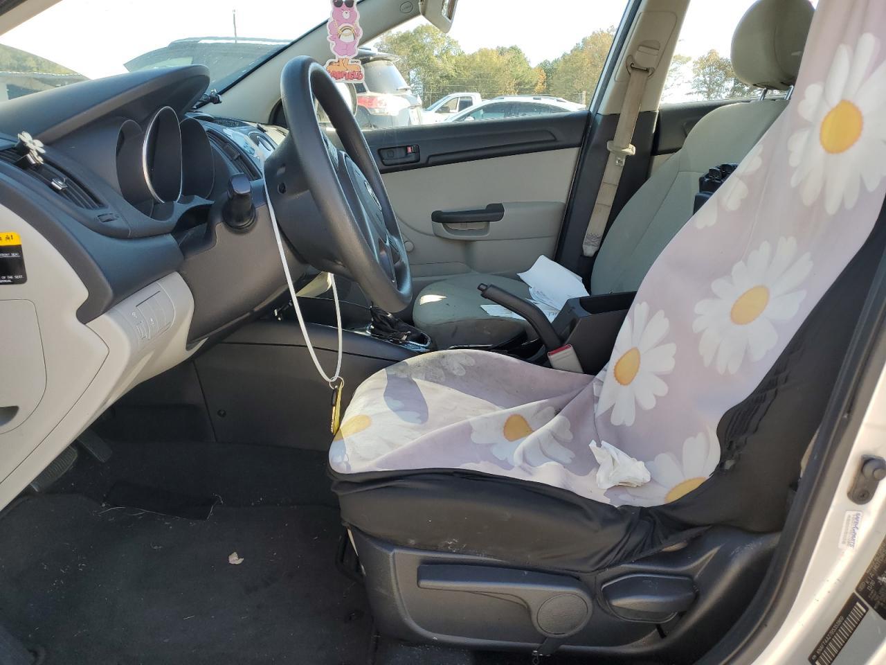 2011 KIA FORTE