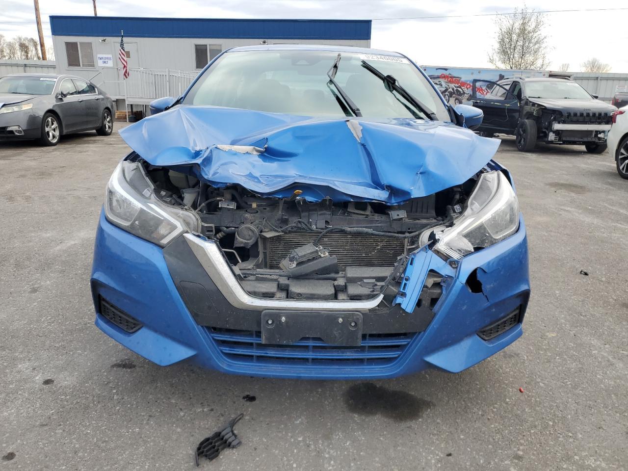 2021 NISSAN VERSA