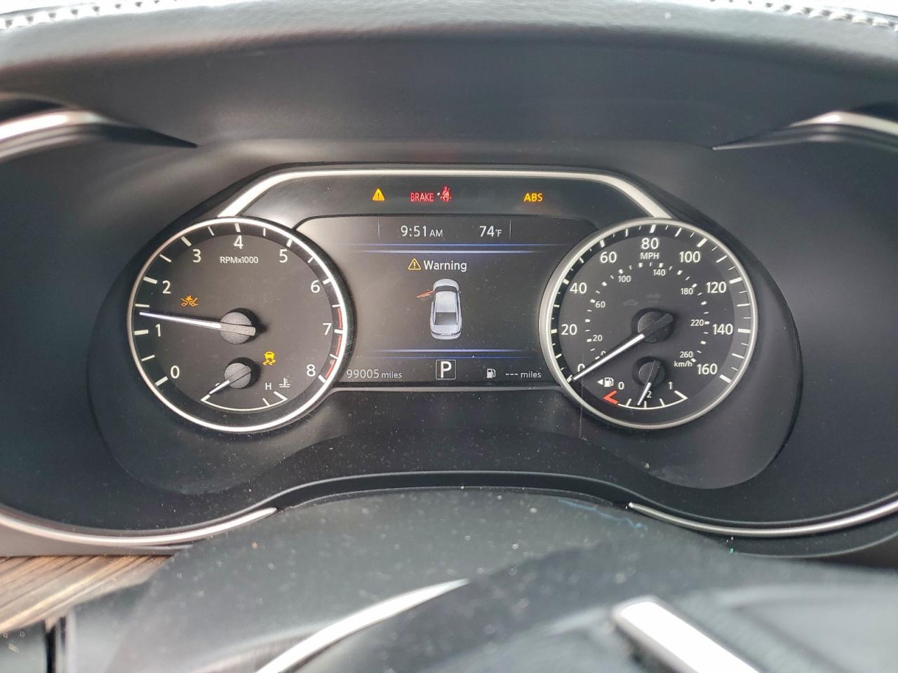 2017 NISSAN Maxima