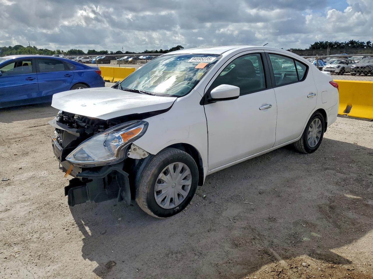 2019 NISSAN VERSA