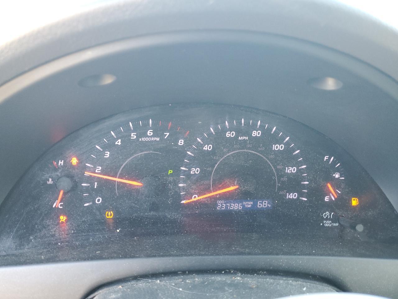 2010 TOYOTA CAMRY