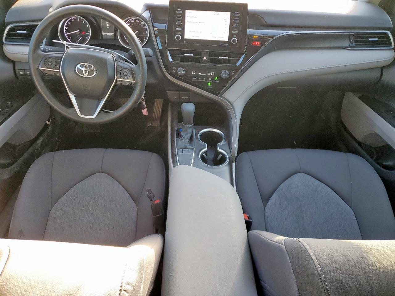 2024 TOYOTA CAMRY