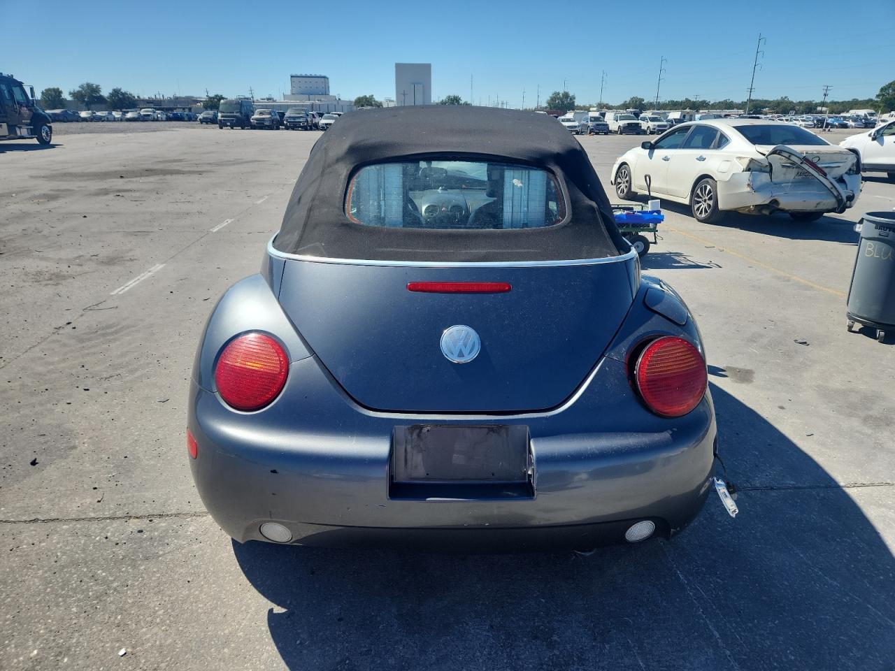 2005 VOLKSWAGEN Beetle