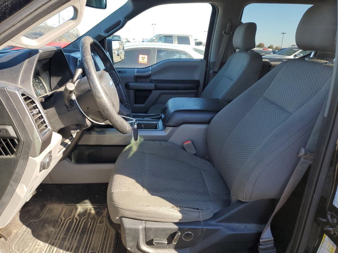 2016 FORD F-150