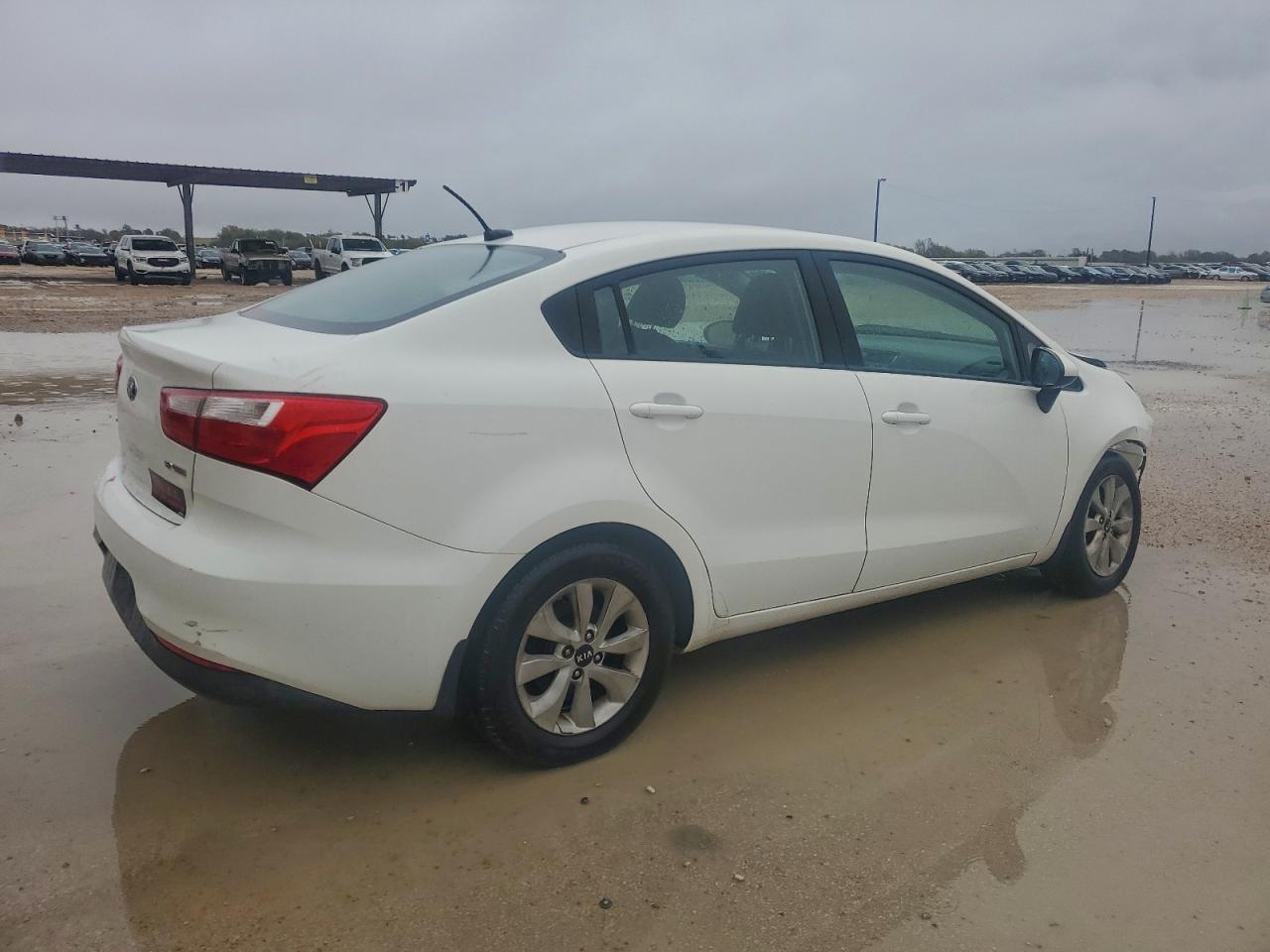 2016 KIA RIO