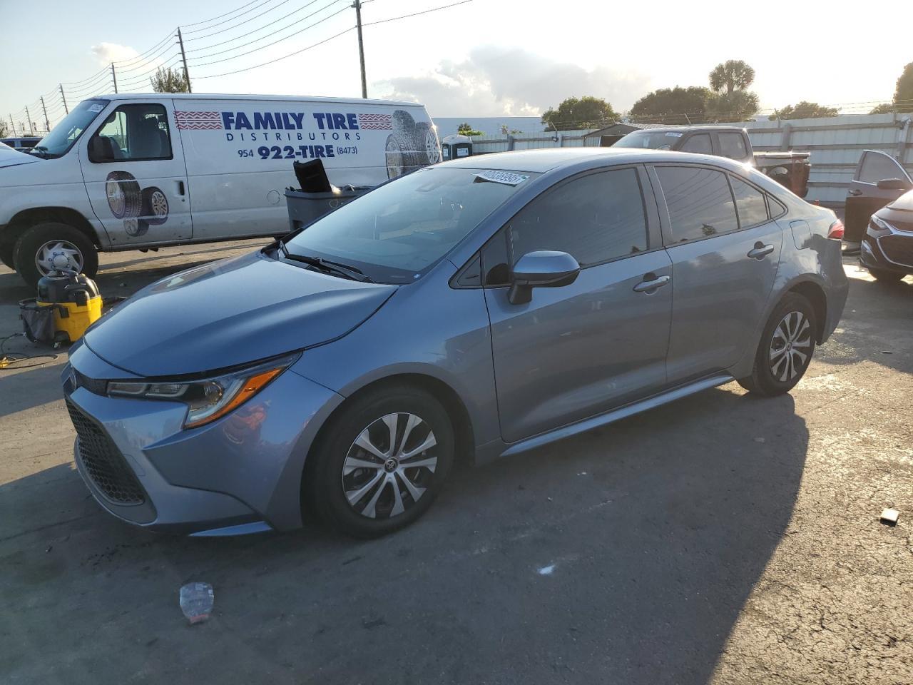 2022 TOYOTA COROLLA