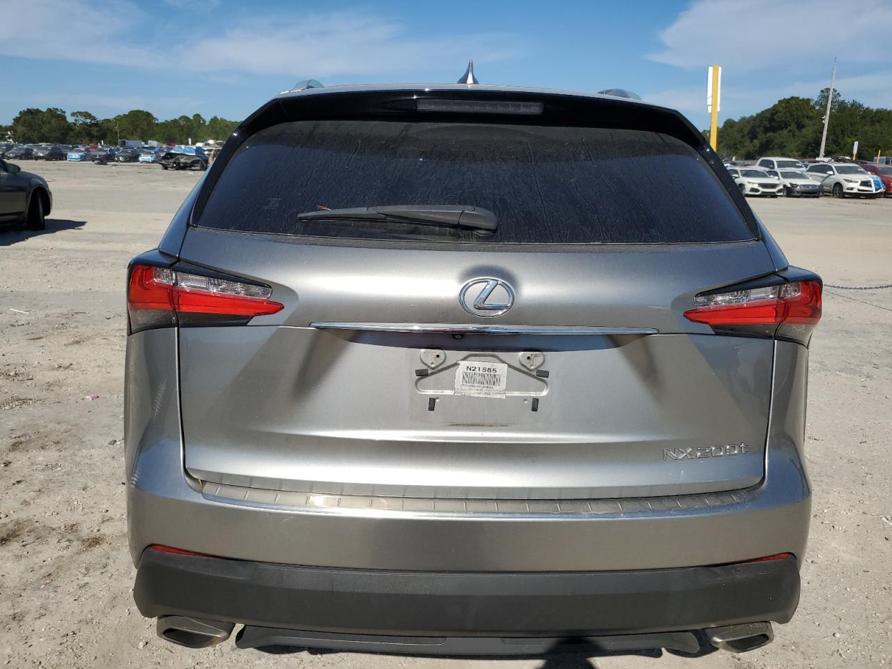 2016 LEXUS NX 200T