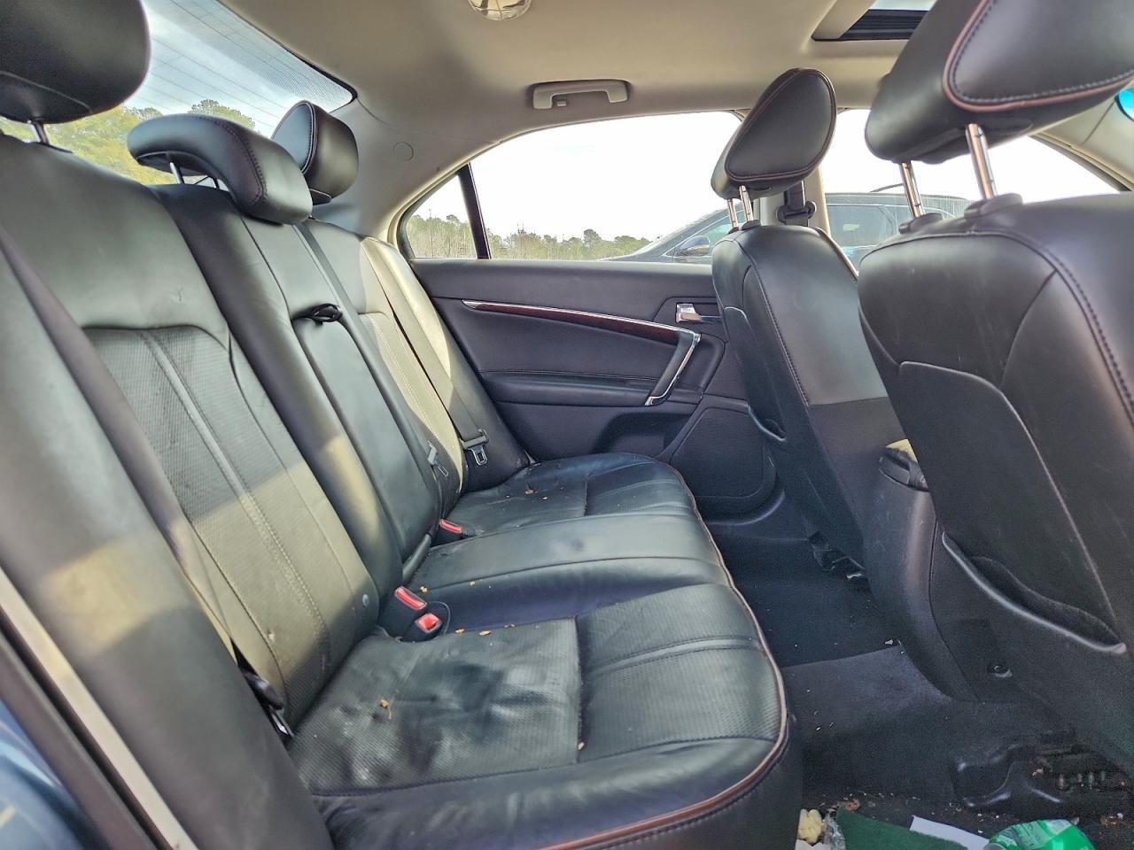 2011 LINCOLN MKZ