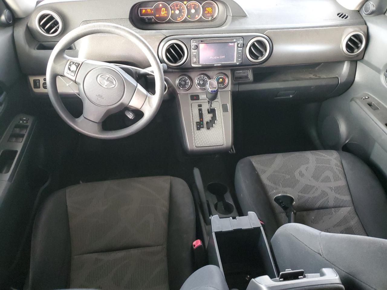 2013 TOYOTA SCION