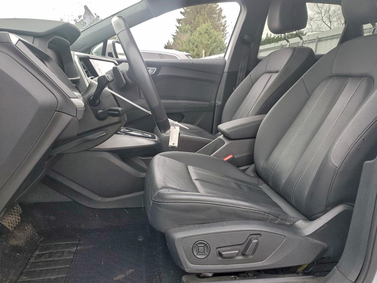 2023 AUDI Q4 e-tron