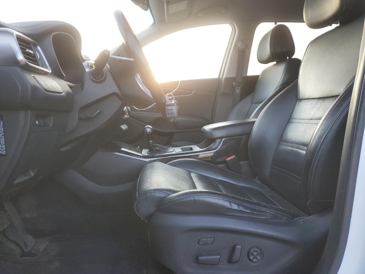 2016 KIA SORENTO