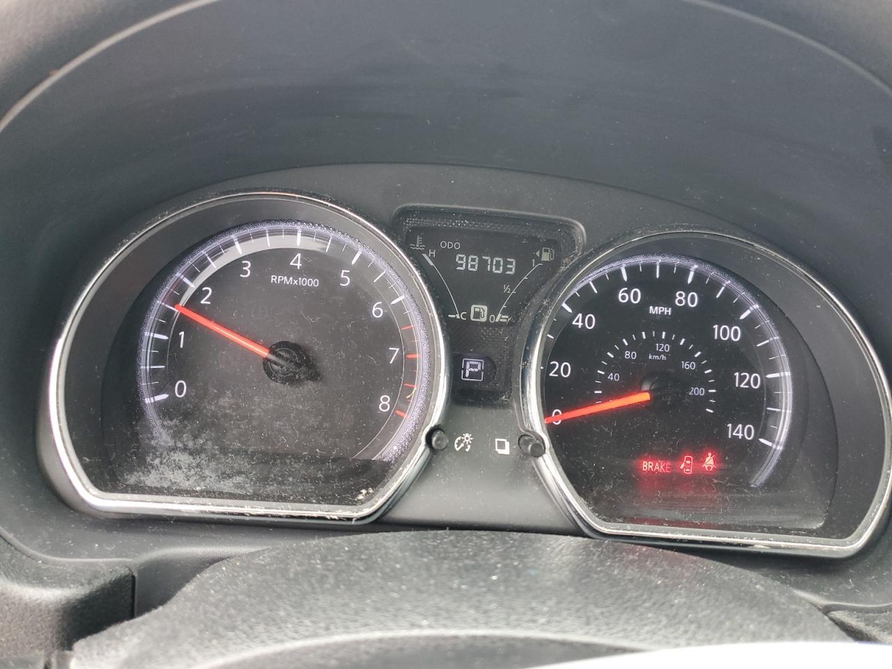 2017 NISSAN VERSA