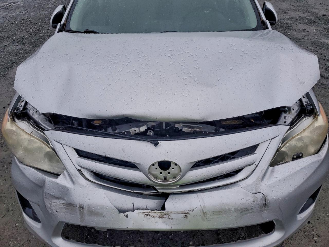 2011 TOYOTA COROLLA