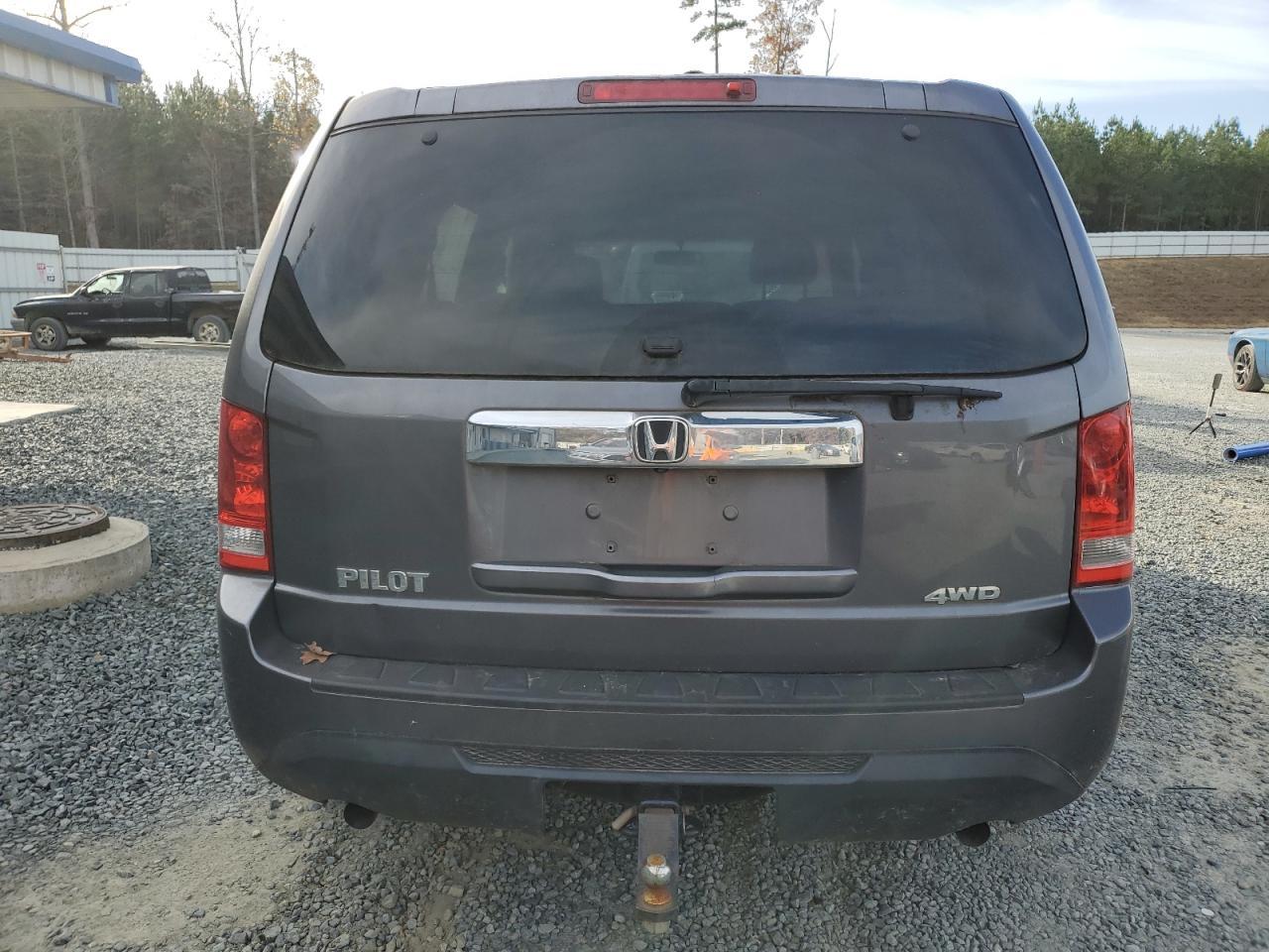 2015 HONDA PILOT