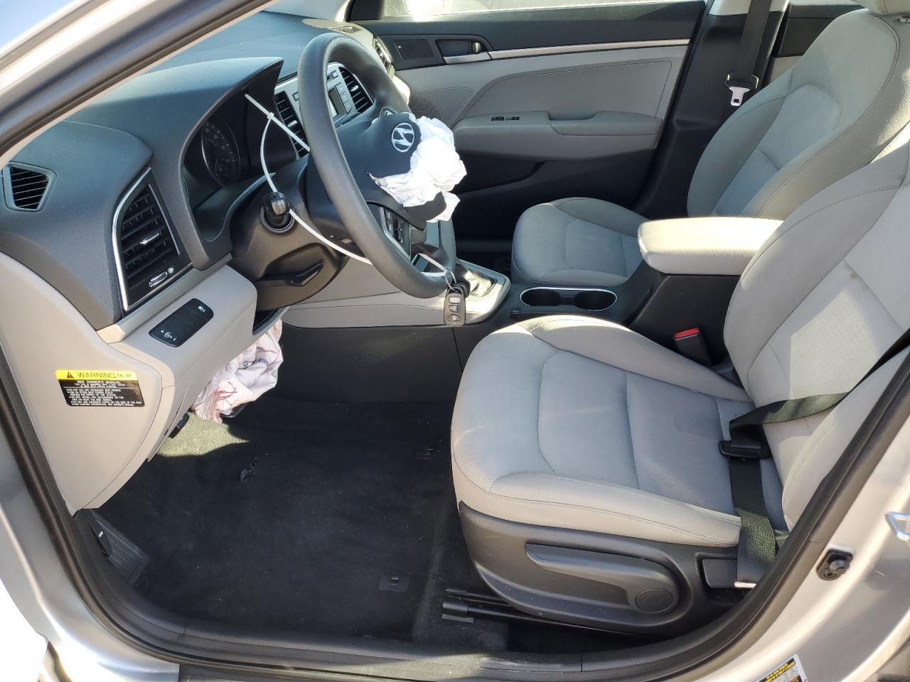 2017 HYUNDAI ELANTRA