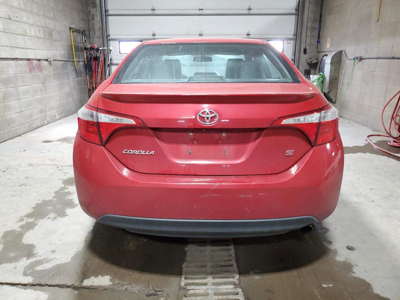 2016 TOYOTA COROLLA