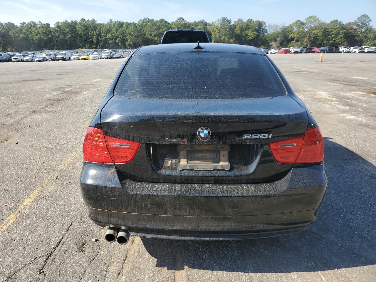 2011 BMW 3 SERIES