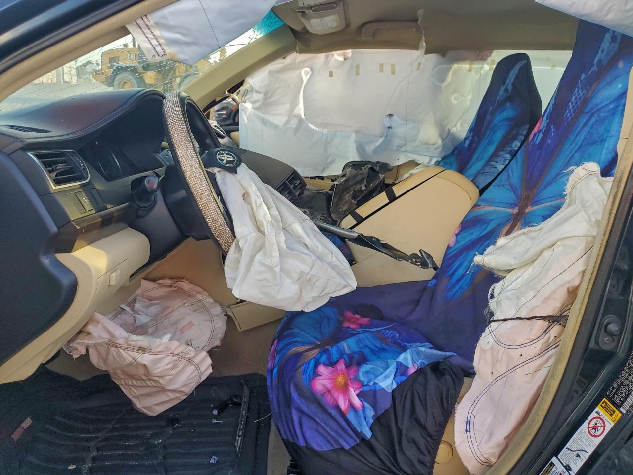 2016 TOYOTA CAMRY