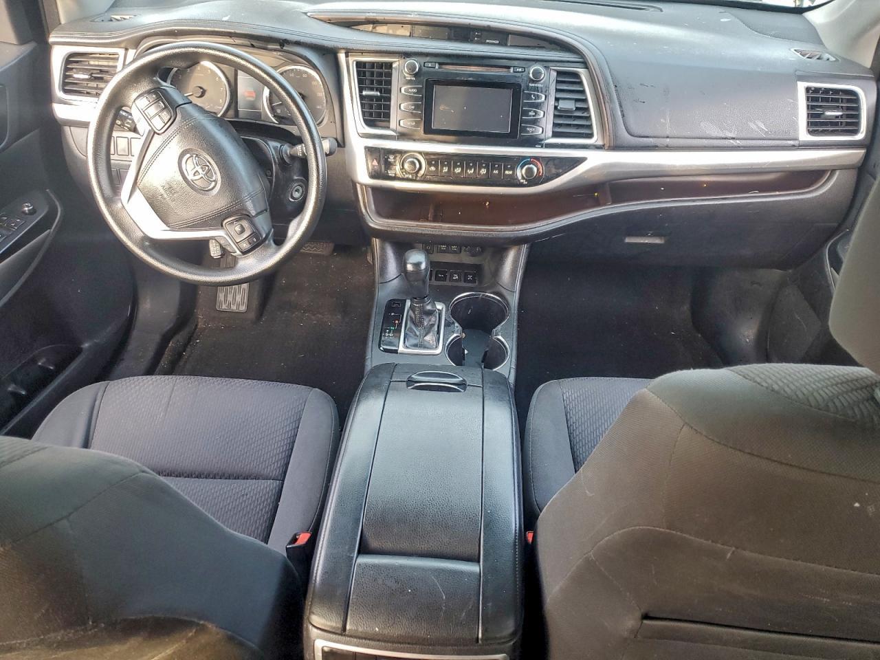 2017 TOYOTA HIGHLANDER