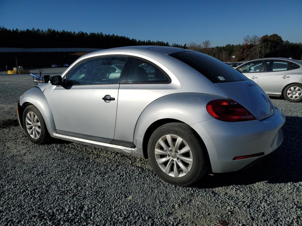 2014 VOLKSWAGEN Beetle