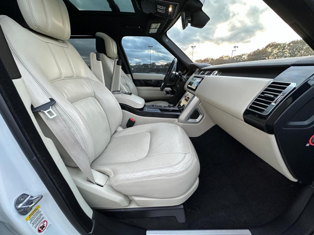 2019 LAND ROVER RANGE ROVER
