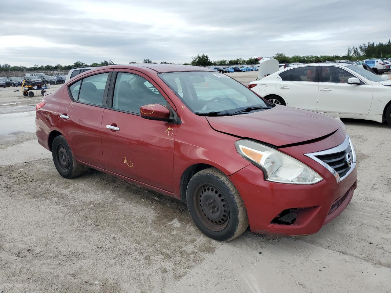 2018 NISSAN VERSA