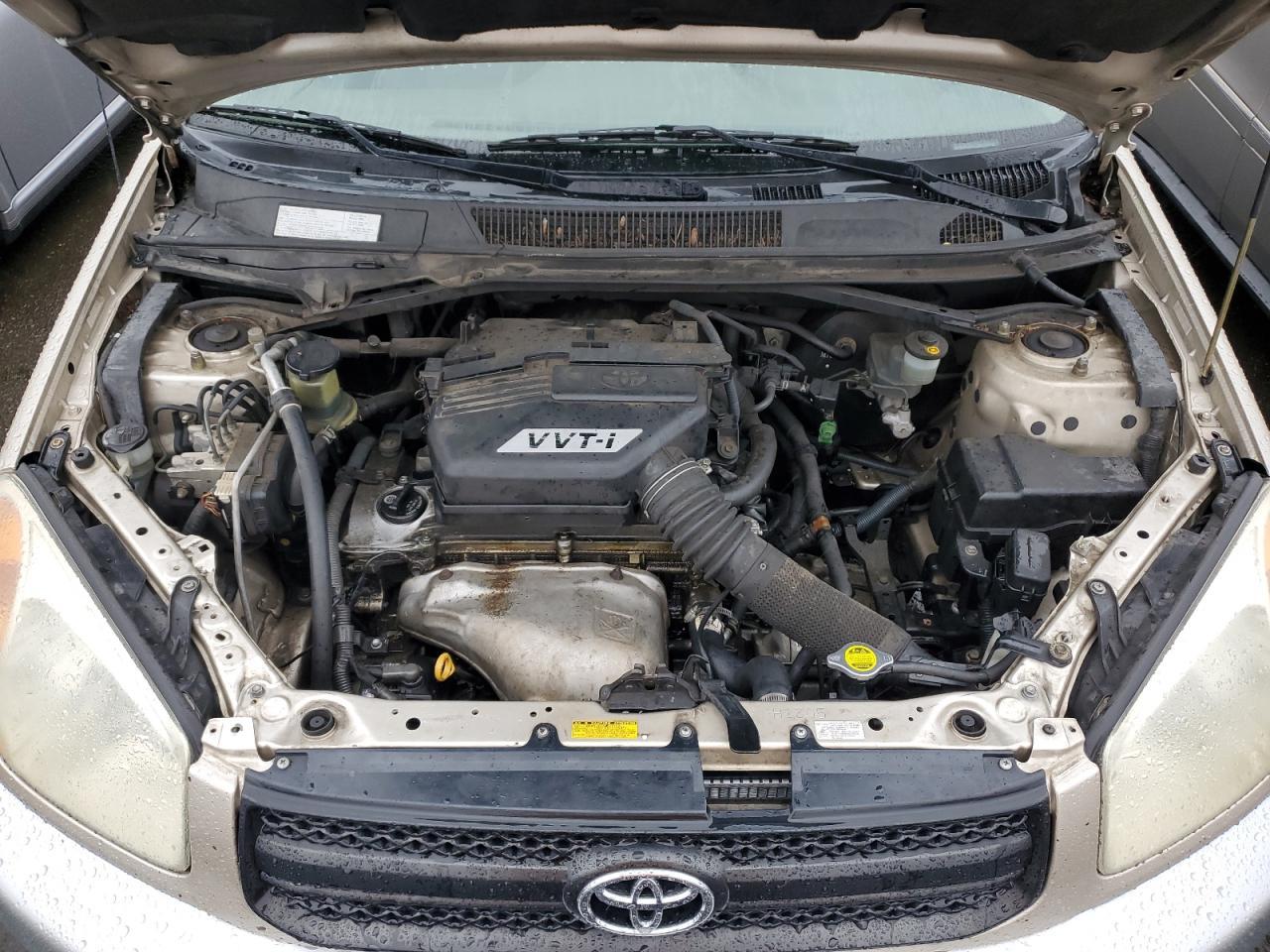2004 TOYOTA RAV4