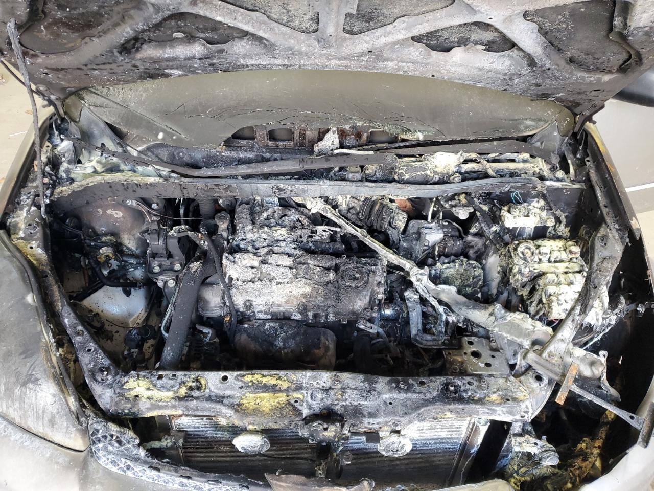 2004 TOYOTA SIENNA