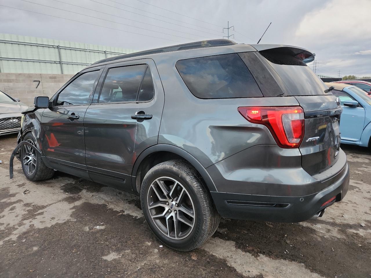 2019 FORD Explorer Sport Trac