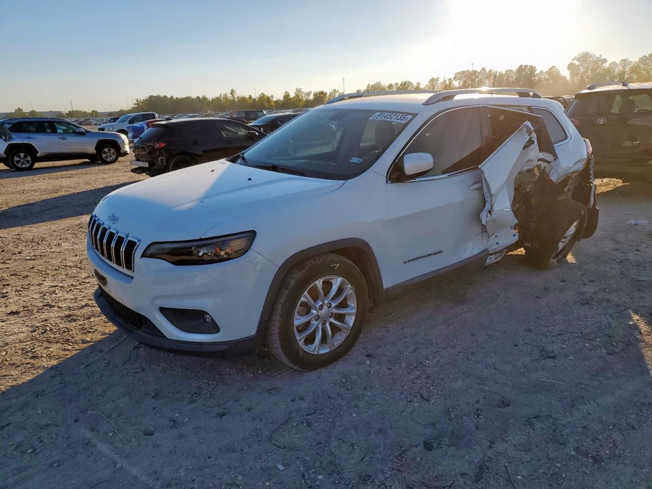 2019 JEEP CHEROKEE