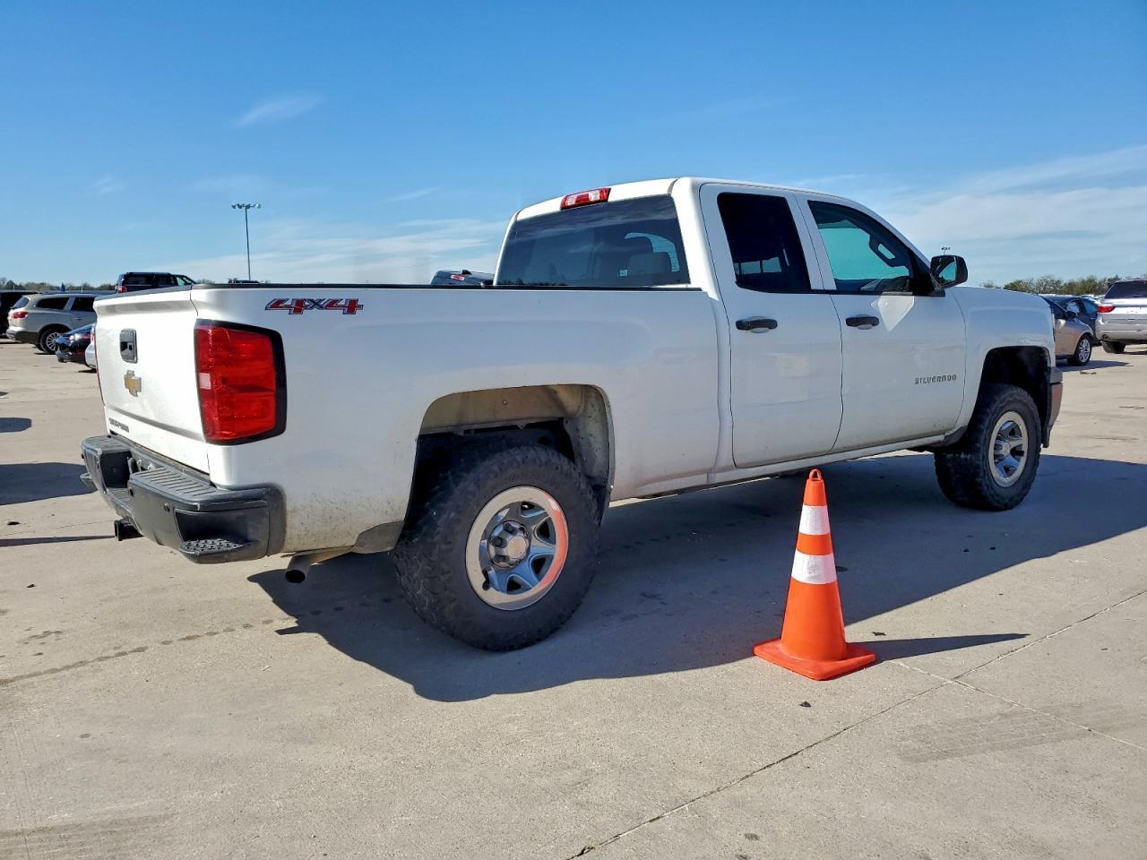 2015 CHEVROLET Silverado