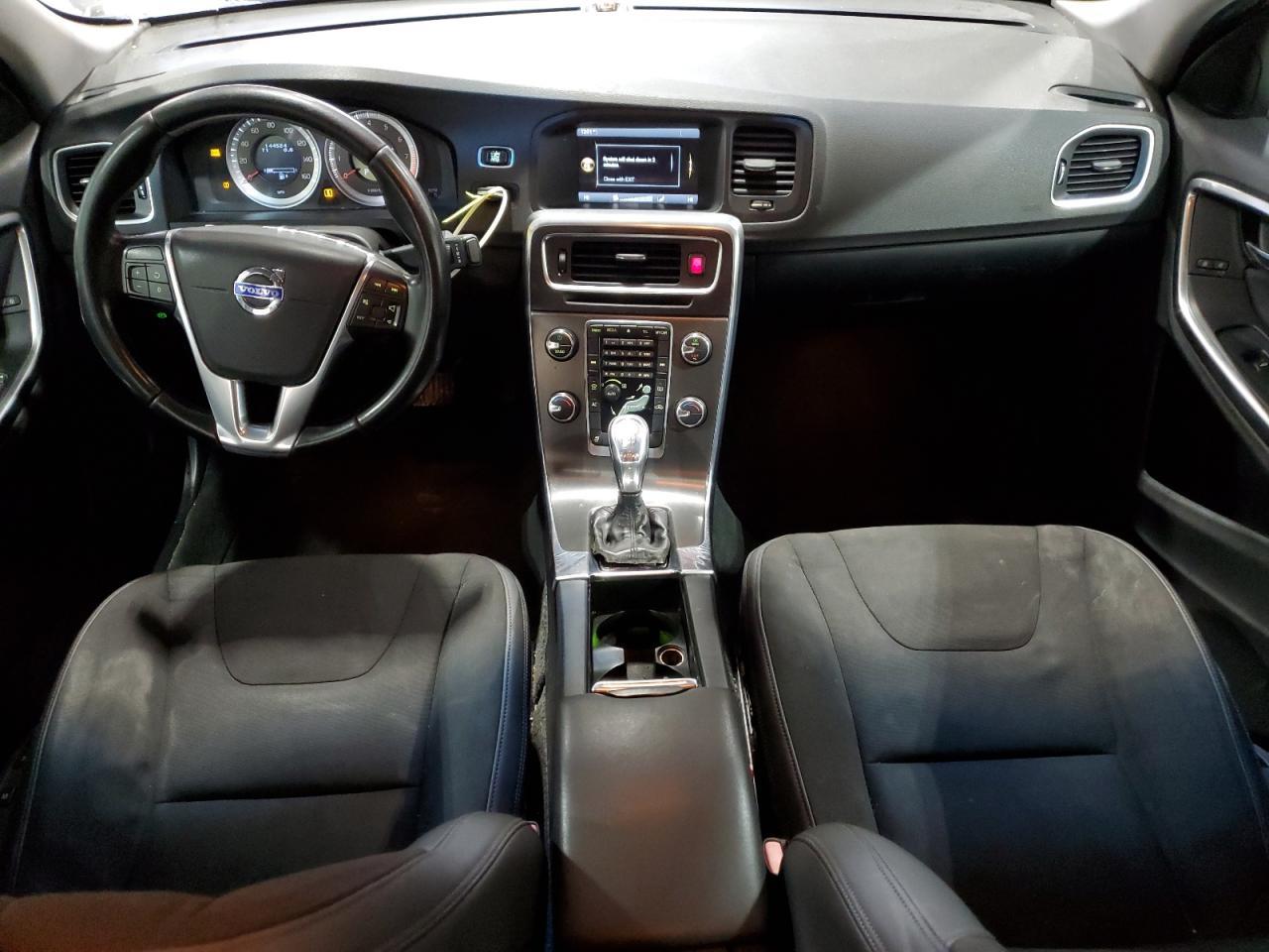 2013 VOLVO S60
