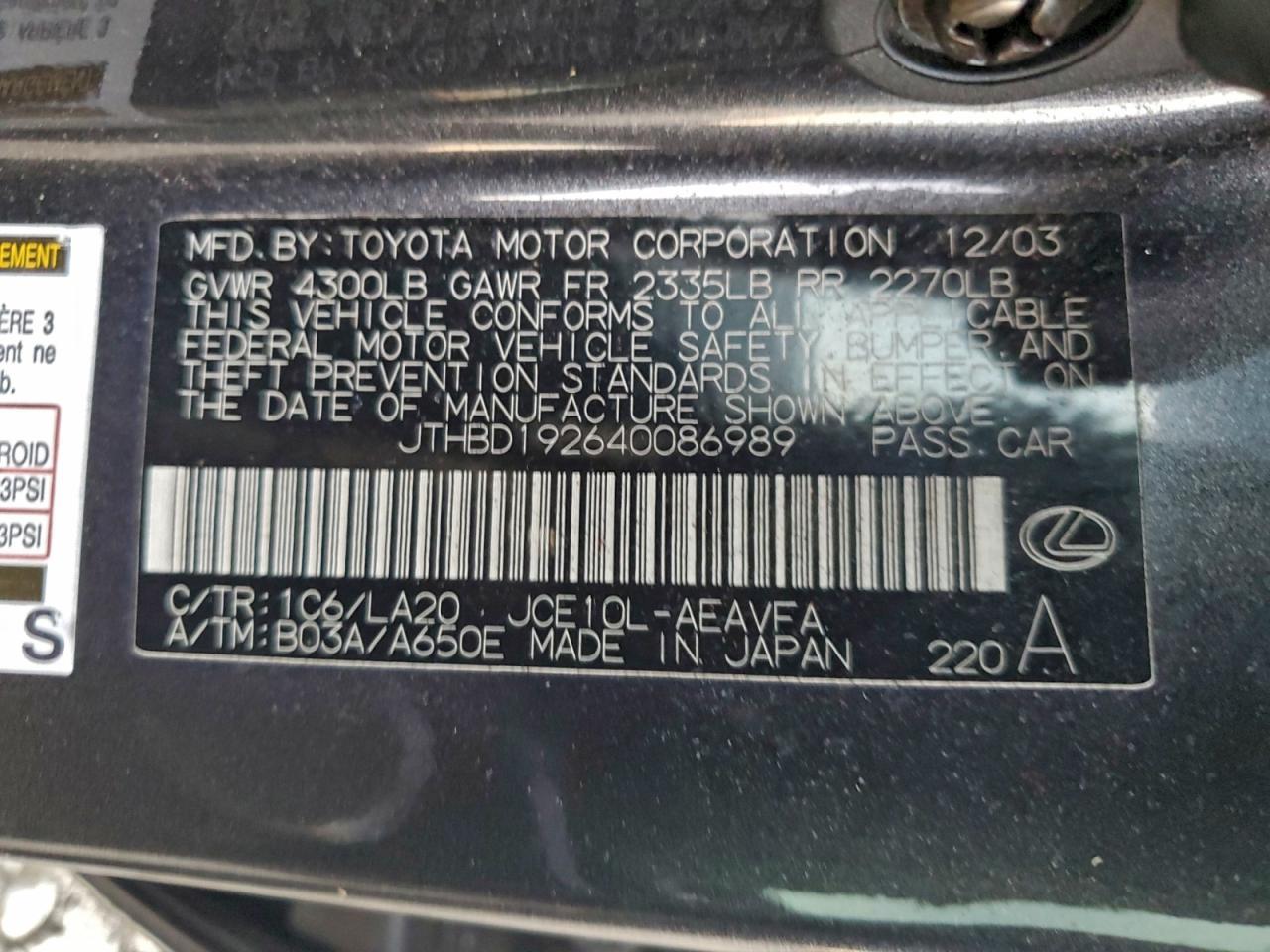 2004 LEXUS IS 300