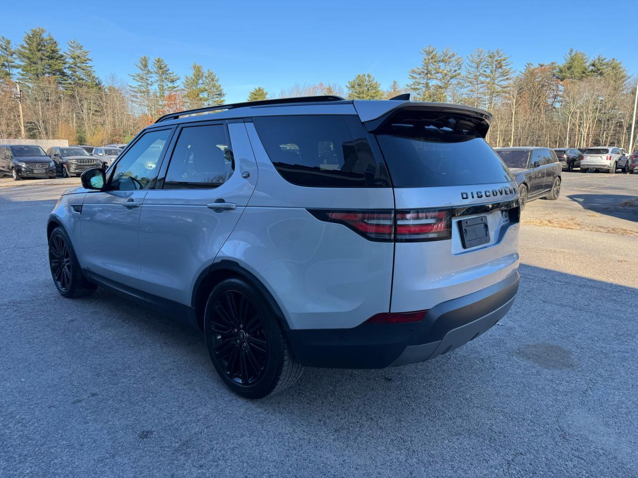 2018 LAND ROVER Discovery