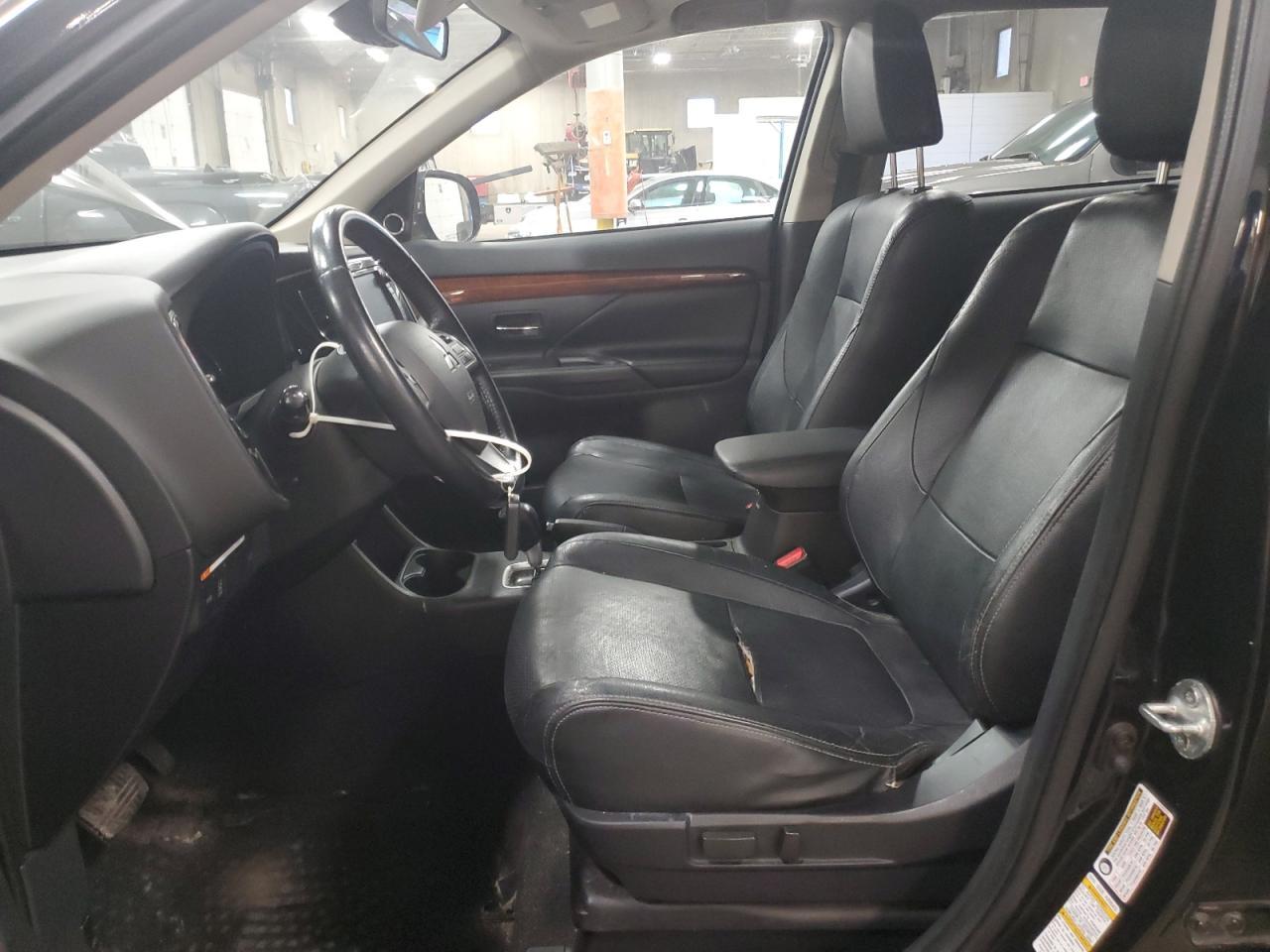 2015 MITSUBISHI outlander