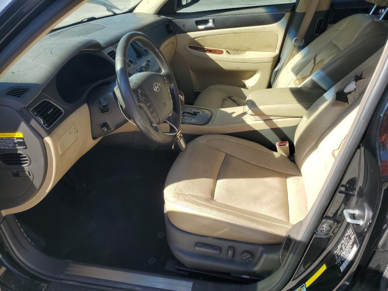 2012 HYUNDAI GENESIS