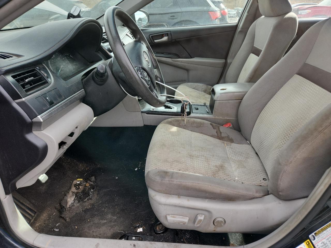 2014 TOYOTA CAMRY