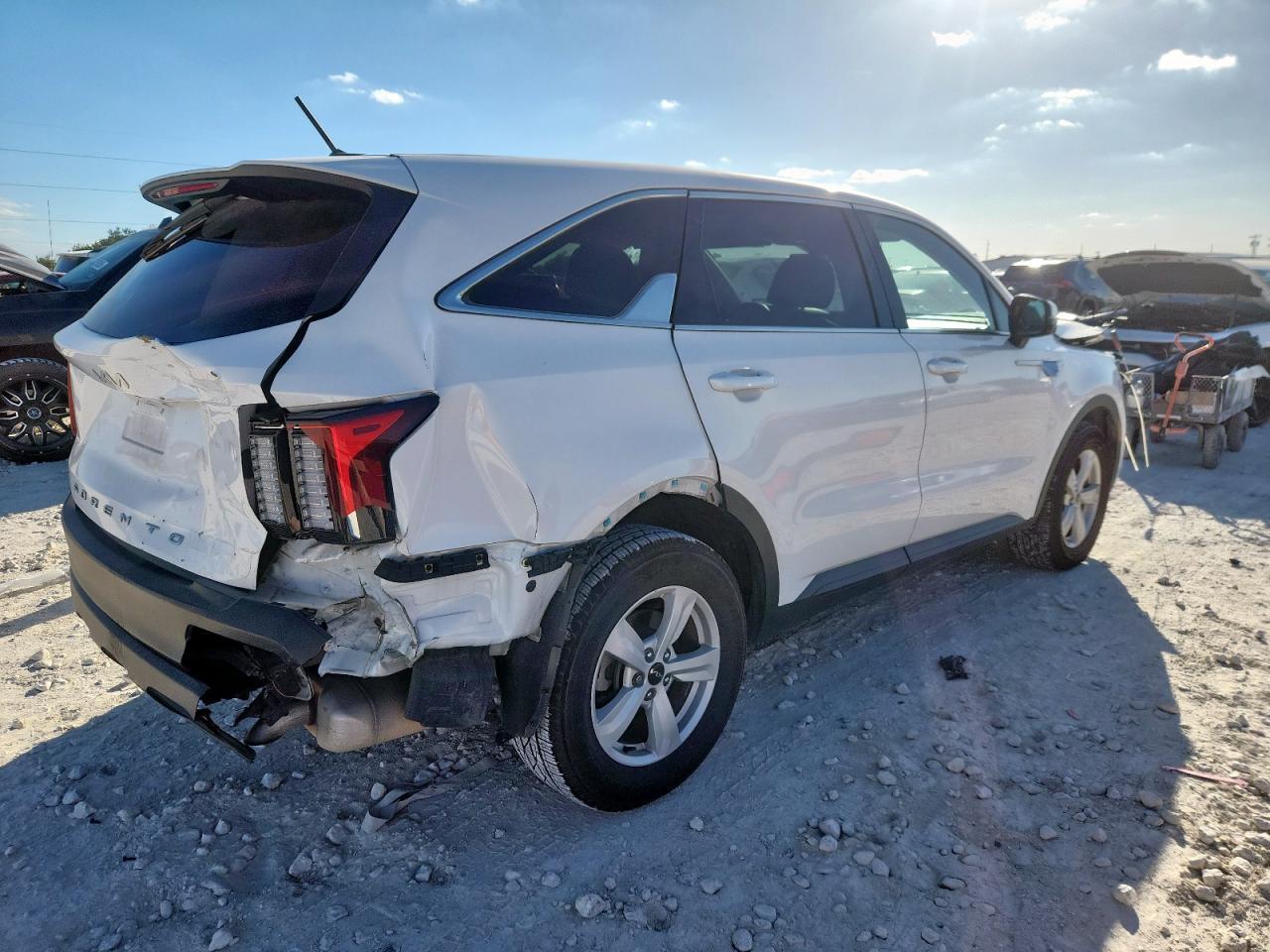 2022 KIA SORENTO