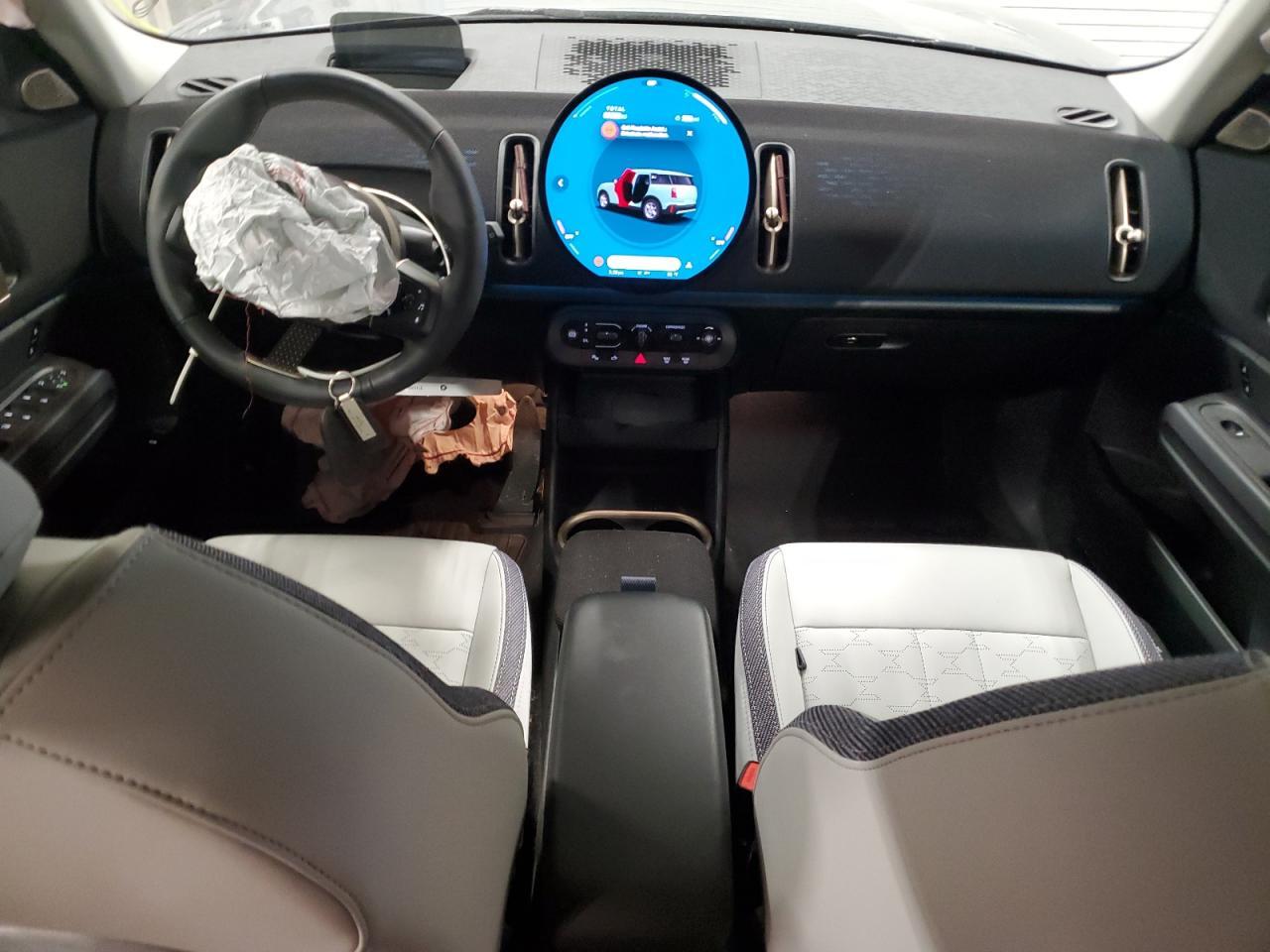 2025 MINI Countryman