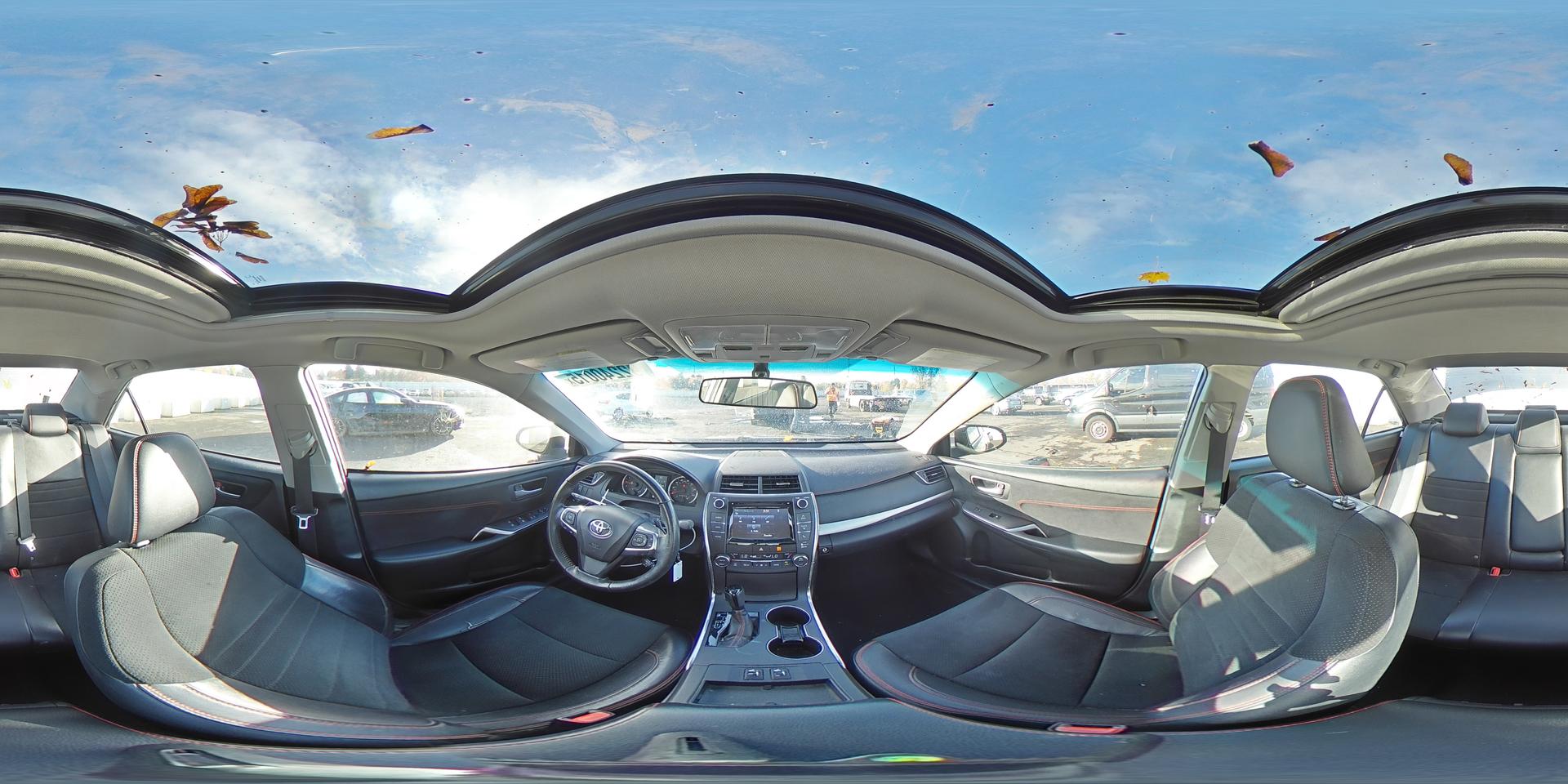 2016 TOYOTA CAMRY