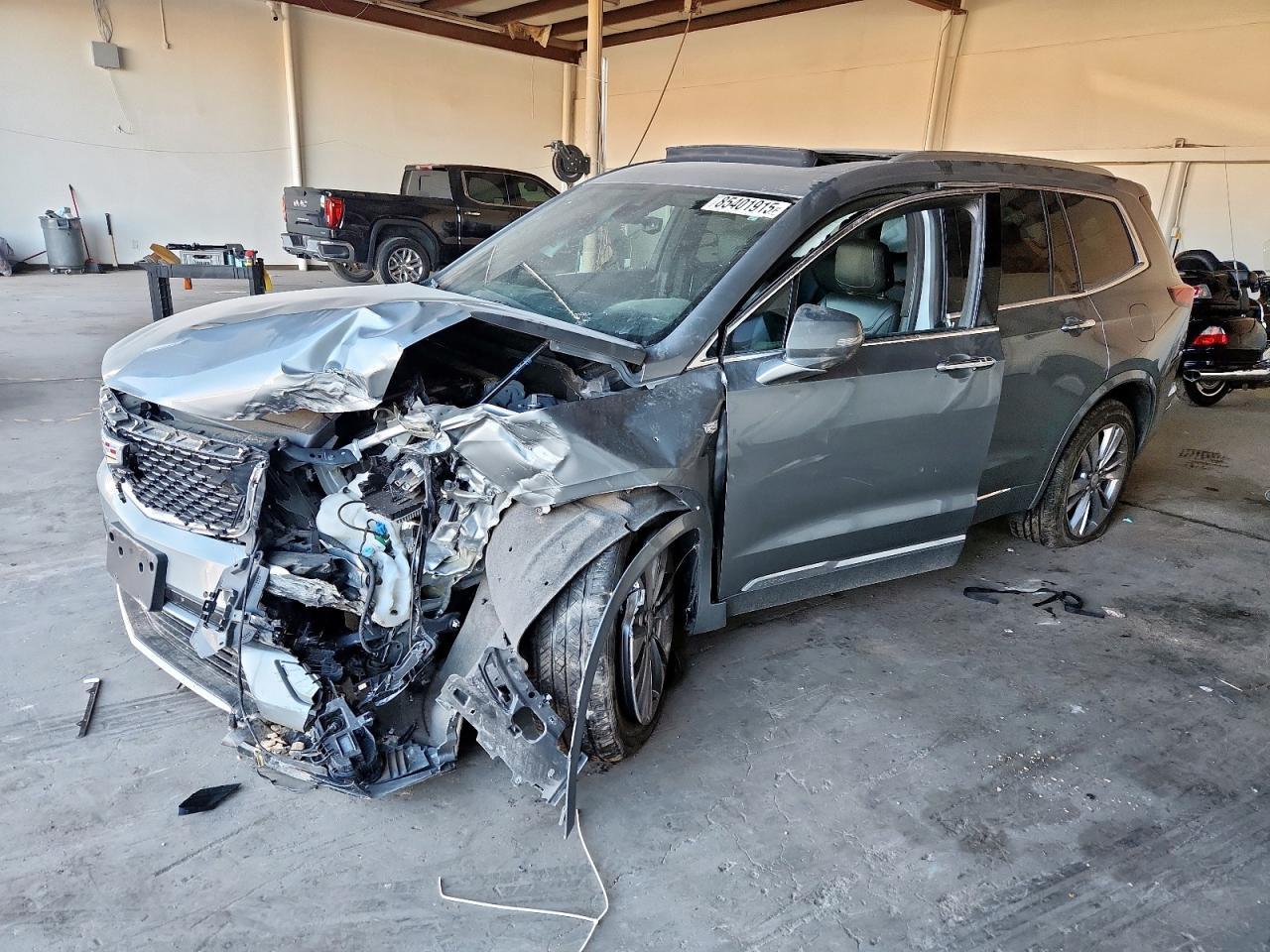 2023 CADILLAC XT6