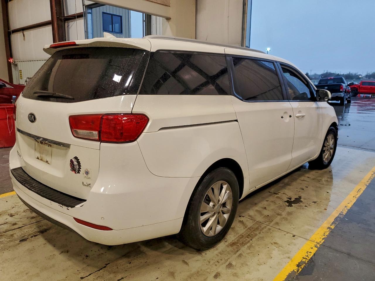 2015 KIA SEDONA