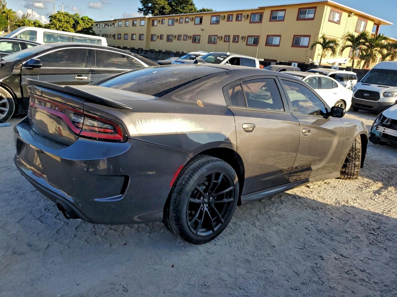 2023 DODGE CHARGER