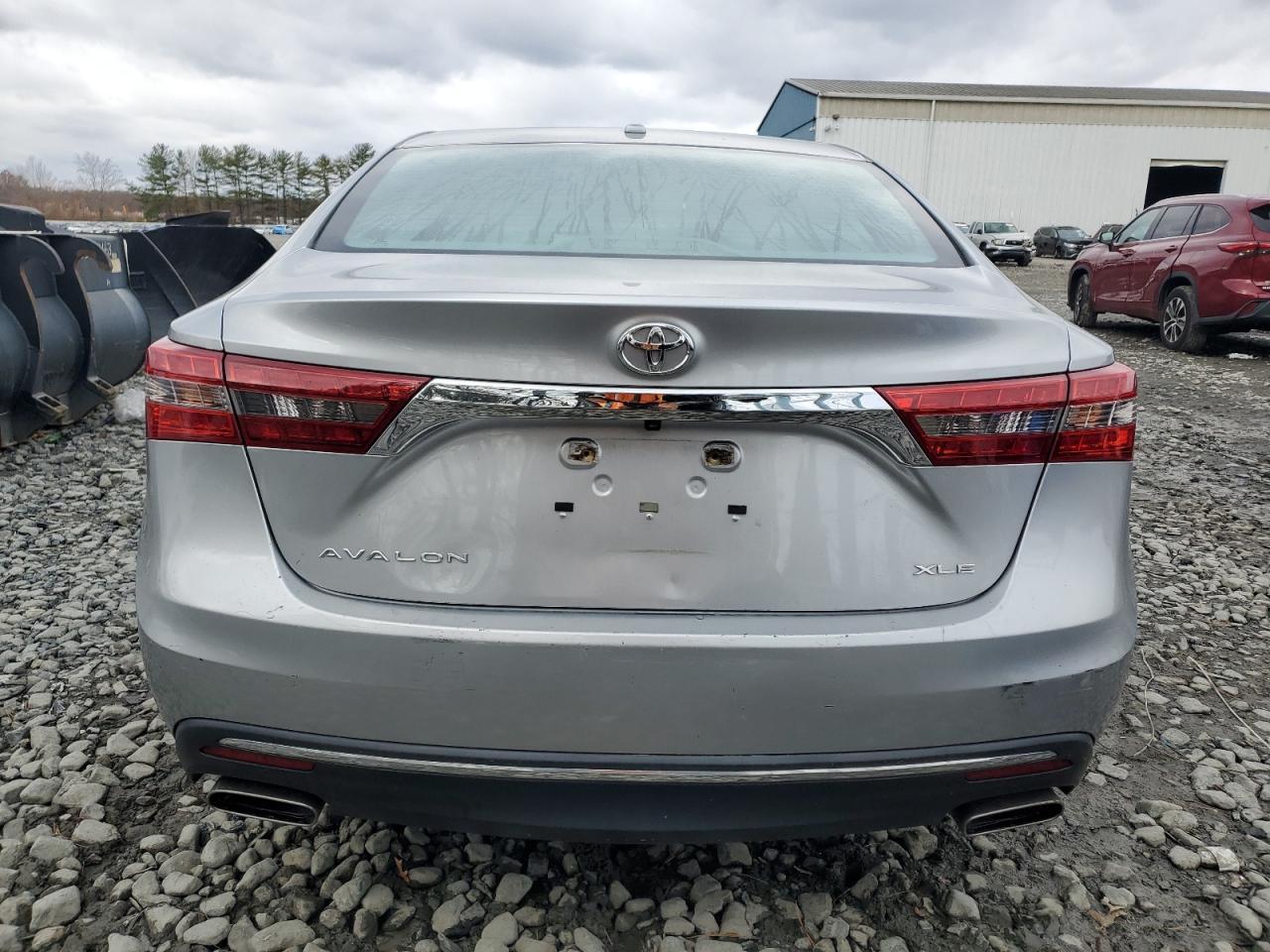 2017 TOYOTA Avalon
