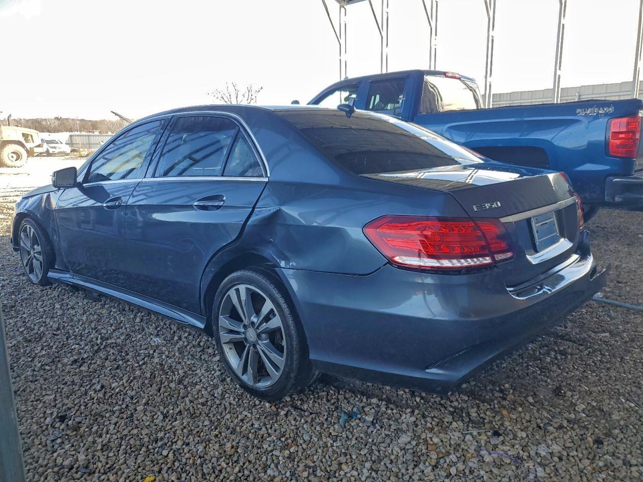2016 MERCEDES-BENZ E-Class