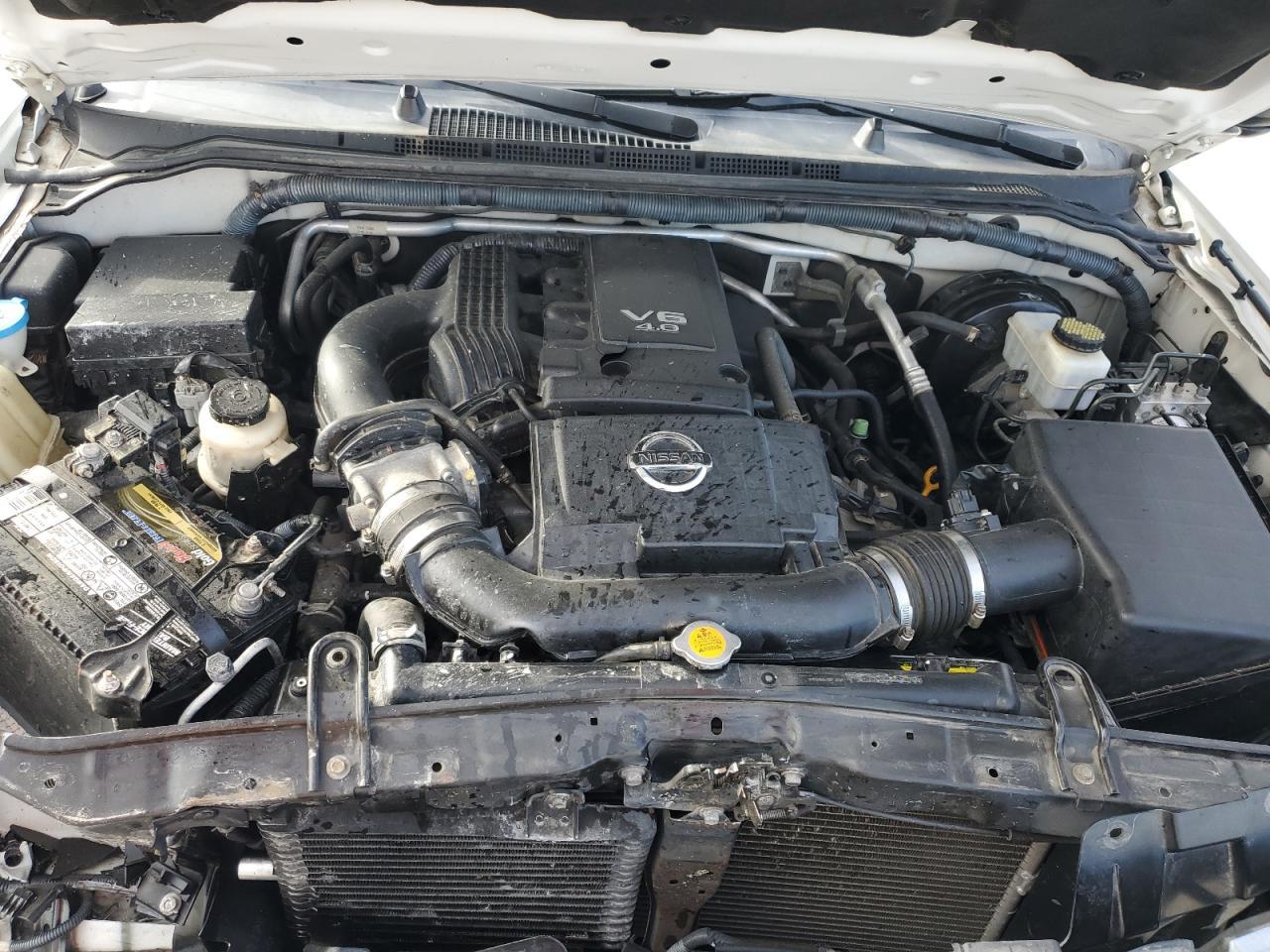 2010 NISSAN Frontier